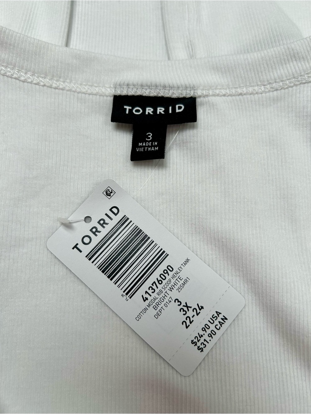 TORRID WOMEN’S WHITE RIBBED HENLEY TANK TOP, BUTTONS, PLUS SZ 3, SCOOP NECK, NWT - Picture 5 of 9